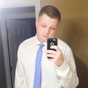 Meet your Posher, Alec